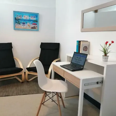 Grupo Rh Bed & Breakfast *