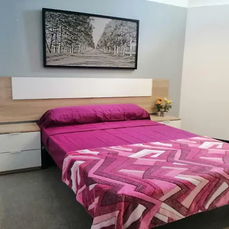 Grupo Rh Bed and breakfast Santander