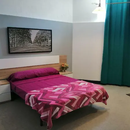 Grupo Rh Bed & Breakfast *